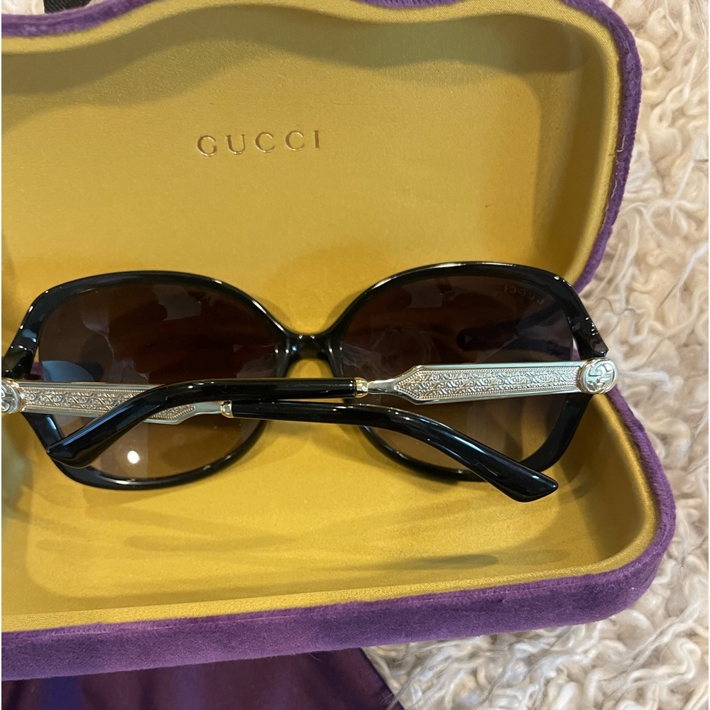Gucci women’s sunglasses
